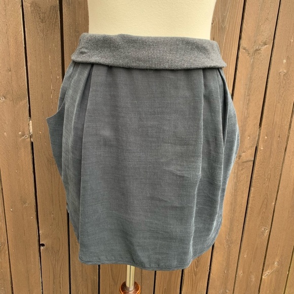 James Icon | Grey Mini Skirt Size P - Picture 4 of 8